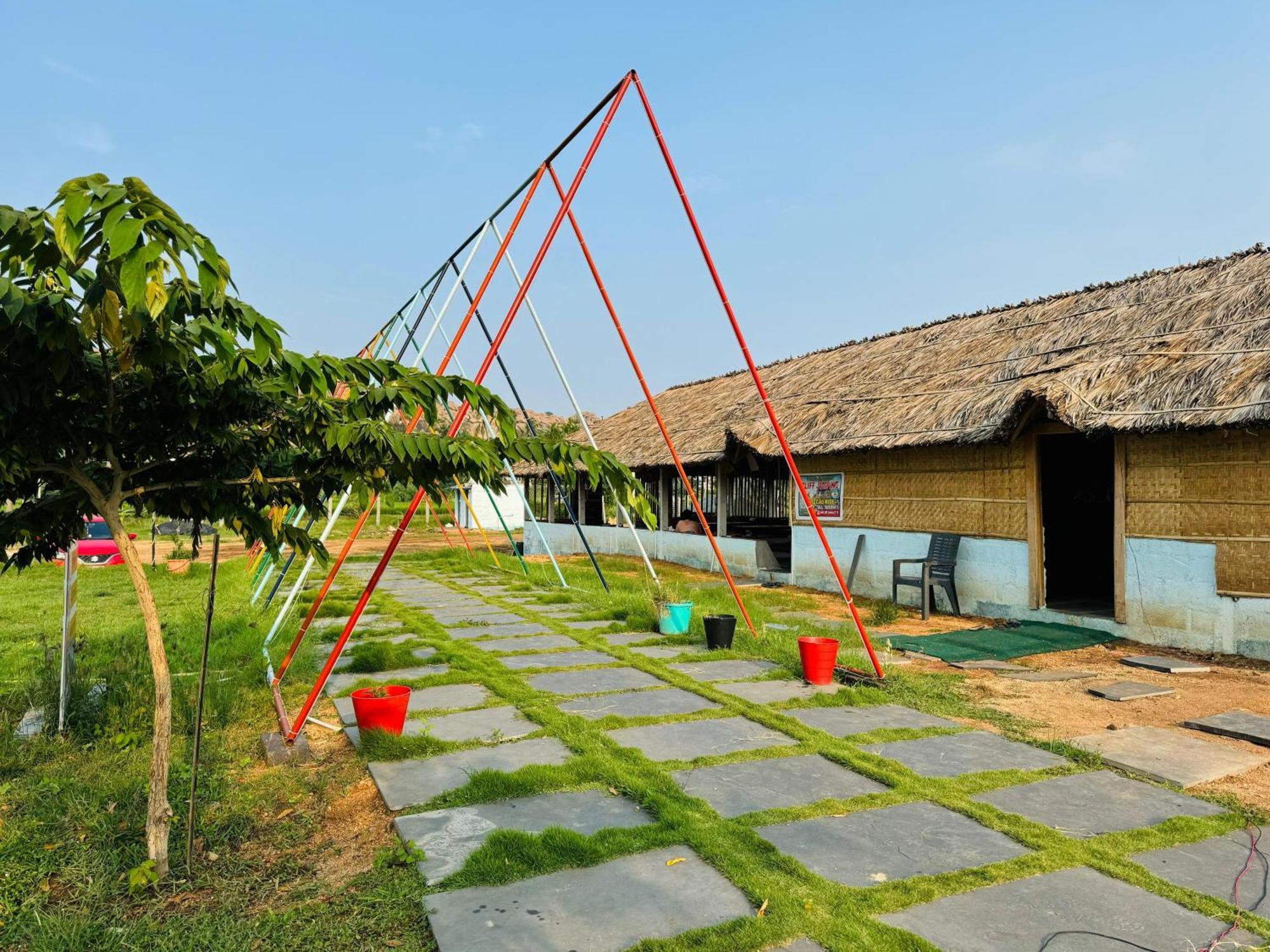 Murali Guesthouse Hampi Esterno foto